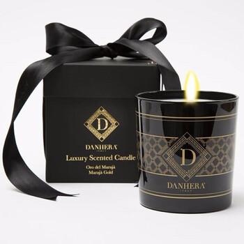 Black aromatherapy soy candle with Boeing branding and matching gift box, featuring minimalist gold-accented design.