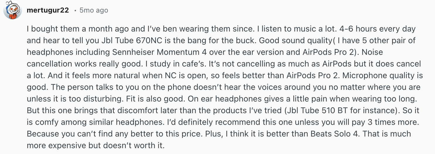 A Reddit review describing a user’s experience with different generations of earbuds, praising the 4th-gen model's improved fit and impressive ANC.