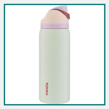 Owala® 32 Oz. Freesip – pastel insulated stainless steel water bottle with flip‑top spout and straw, one of the best gift ideas for event attendees.